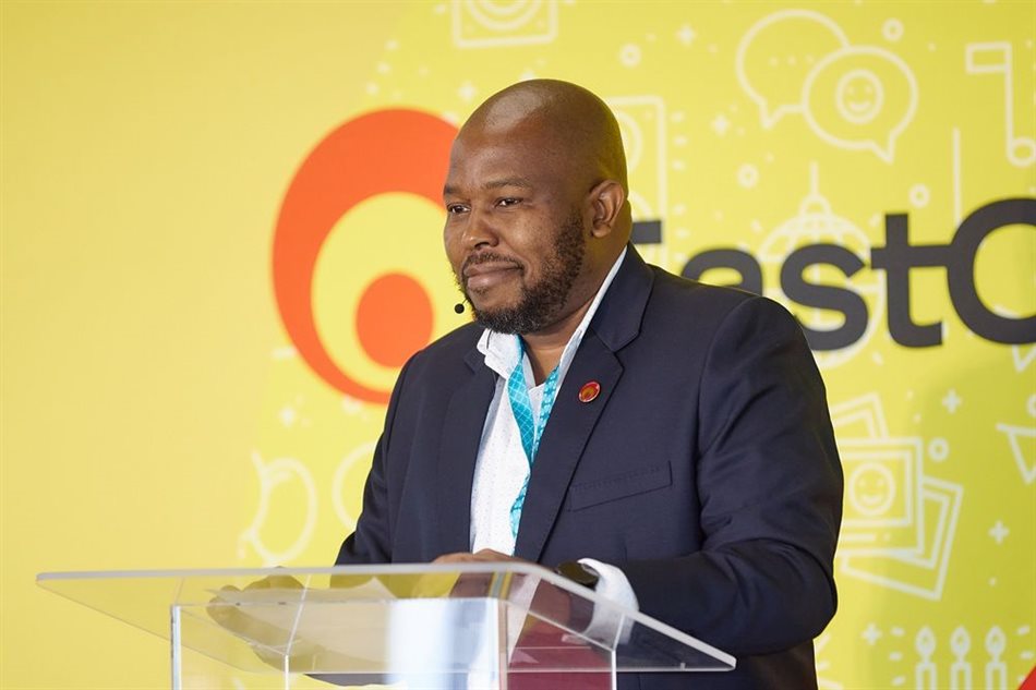 East Coast Radio managing director: Mzuvele Mthethwa / Image by Julian Carelson.