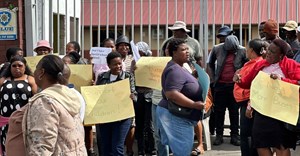 Parents protest outside Khulangolwazi Special School in Durban. Photo: Tsoanelo Sefoloko / GroundUp