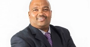 Prof Bismark Tyobeka hails SA&#x2019;s 'bold', 'progressive' new energy blueprint