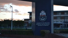 University of Free State’s campuses have begun re-opening. Photo: Tladi Moloi / GroundUp