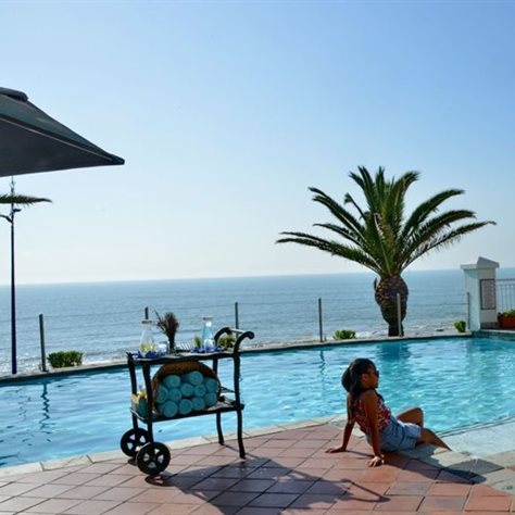 Stay, save, smile &#x2013; it&#x2019;s summer on your terms!