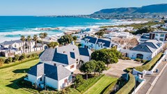 Source: Supplied. The 7000m² Voëlklip Estate, on the market for over R100m.