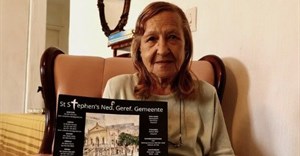 Source: GroundUp/Matthew. Hirsch. Rosaline Isaacs, 77, last heard about her claim three years ago when the Land Claims Commission sent her a letter thanking her for her patience.