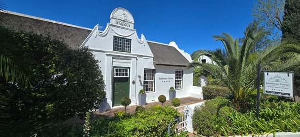 Source: Supplied. Swellendam – the thriving 5-star, luxury guesthouse, Rothman Manor Boutique Hotel, offering three historic thatched houses dating to around 1834 with six stylish guest suites and more on a 3.5ha estate is on the market for R12.8m (Excl. Vt). It is fully equipped and furnished, and is being sold as a going concern.