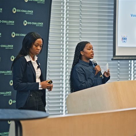 Students team pitching at grand finale