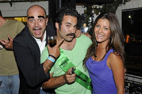 Official End Of Movember Gala Parte&#64;Bravado