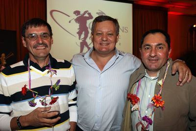 John Koninis (CIO Aveng Group), Wally Beelders (Vodacom Business Africa) and Andrew Panaretou (Vodacom Business)