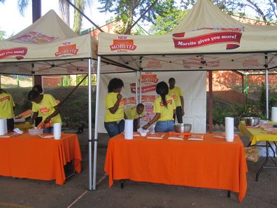 Morvite serves breakfast at Rydavale Primary School