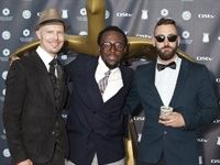 Brennan Lewis (Johnny Gun), Supa Mbele (Johnny Gun), Justin Beachcroft-Shaw (Johnny Gun)
