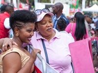 Kaya FM Celebrated Mothers at the Zoo