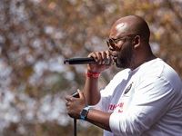 Kaya FM Celebrated Mothers at the Zoo