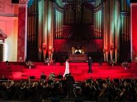 Divas Unite for a spectacular star studded women's Day