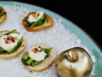 TANQUERAY&#174; Secret Garden Party