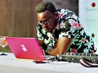 TANQUERAY&#174; Secret Garden Party