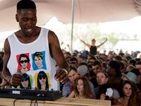 Rocking the Daisies 2015