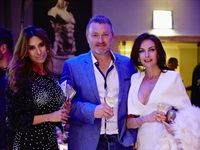 The Red Carpet Fashion Show 2016