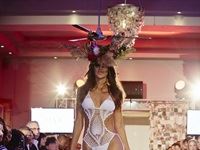 The Red Carpet Fashion Show 2016