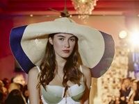 The Red Carpet Fashion Show 2016