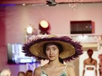 The Red Carpet Fashion Show 2016