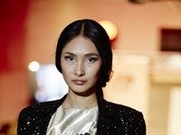 The Red Carpet Fashion Show 2016