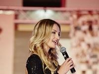 The Red Carpet Fashion Show 2016