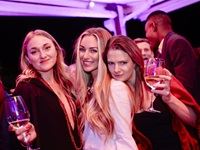 The Red Carpet Fashion Show 2016