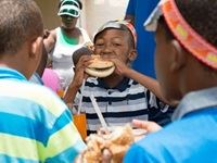 Silverstar treat children to Christmas lunch