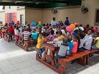 Silverstar treat children to Christmas lunch