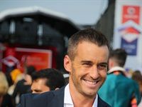 Graeme Richards Jeannie D wearing Mna Nam by Laduma 1