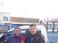 Tow truck drivers use their 67 minutes to distribute blankets