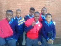 Tow truck drivers use their 67 minutes to distribute blankets