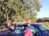 Tow truck drivers use their 67 minutes to distribute blankets