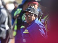 City of Joburg spends Mandela Day cleaning up Orlando West