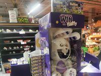 Checkers - Decorations, visual merchandising