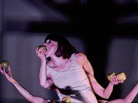 See: Louise Coetzer's latest production autoplay explores human-machine interaction