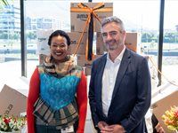 New Amazon hub in W.Cape bridges digital gap for local entrepreneurs